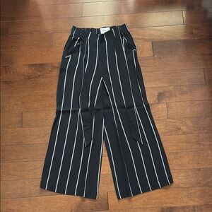Aritzia Wilfred Black and White Striped Wide-Leg Pants XS